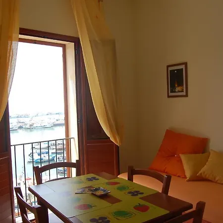 Le Casette Del Porto Di Apartment