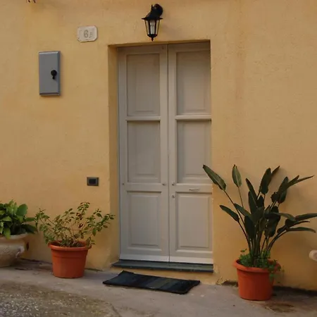 Apartment Le Casette Del Porto Di Sciacca