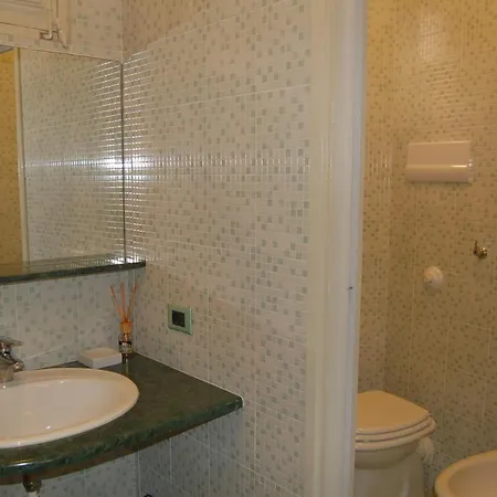 Le Casette Del Porto Di Apartment