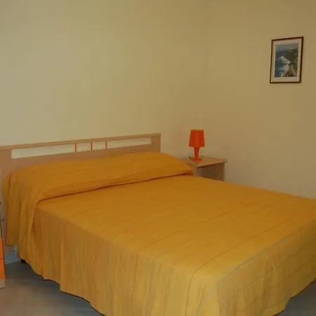 Le Casette Del Porto Di Apartment *