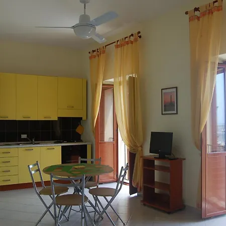 Le Casette Del Porto Di Apartmán *